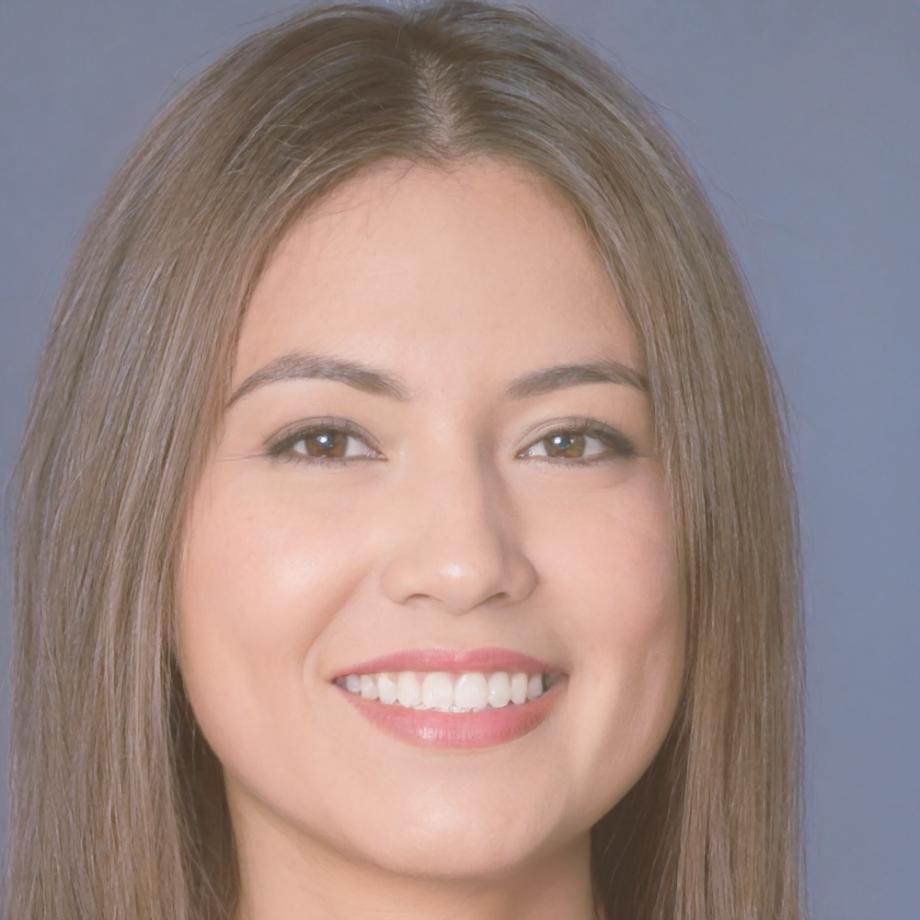 Zara Pemberton, Senior Investment Advisor